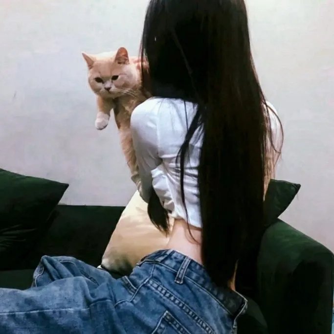 女哭声